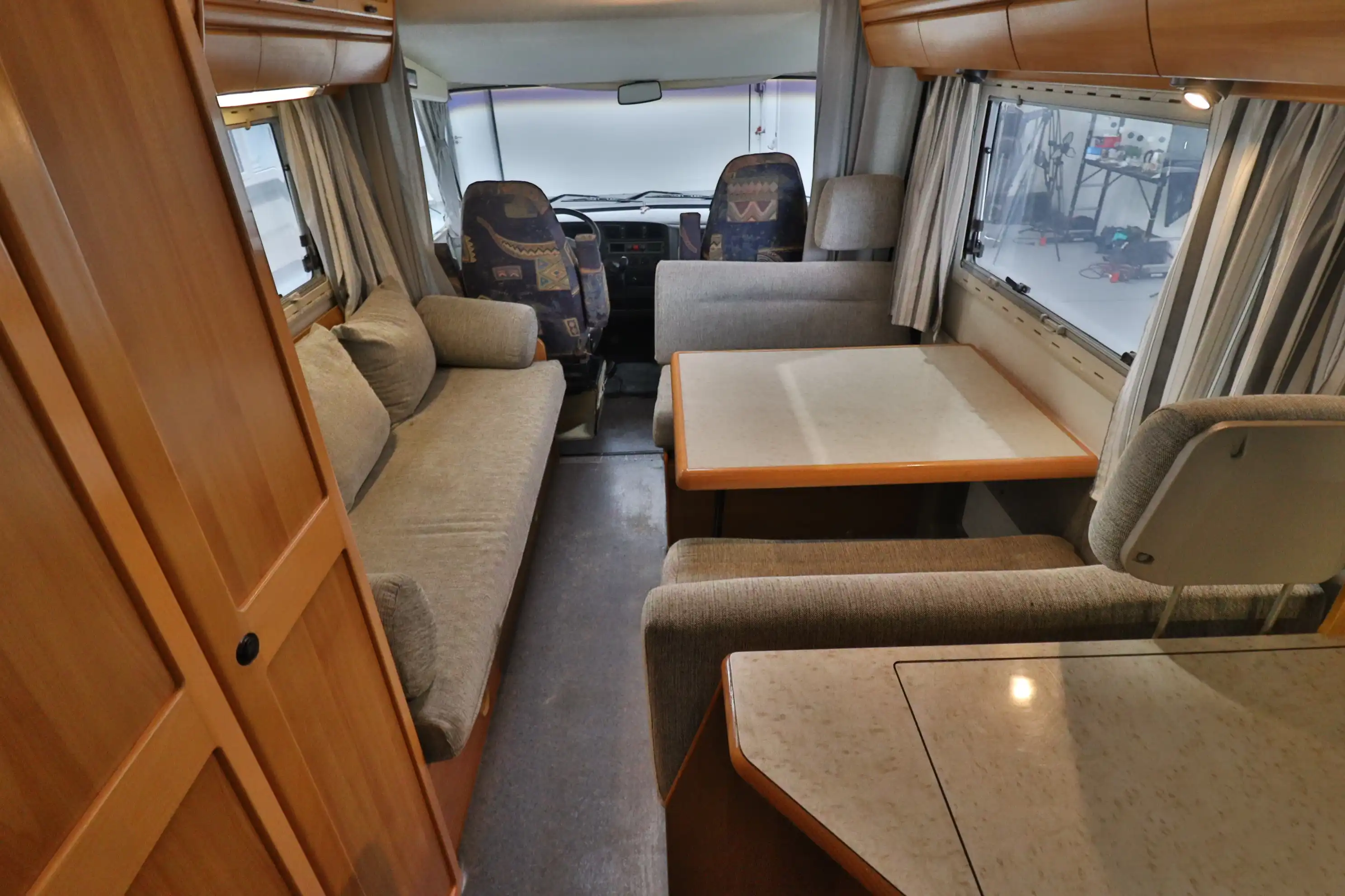 HYMER-ERIBA B 544 beim Wohnmobilpark in Bad Honnef kaufen